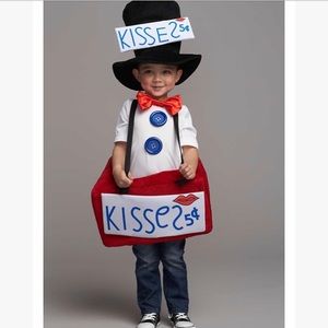 Kissing booth costume size 4-6